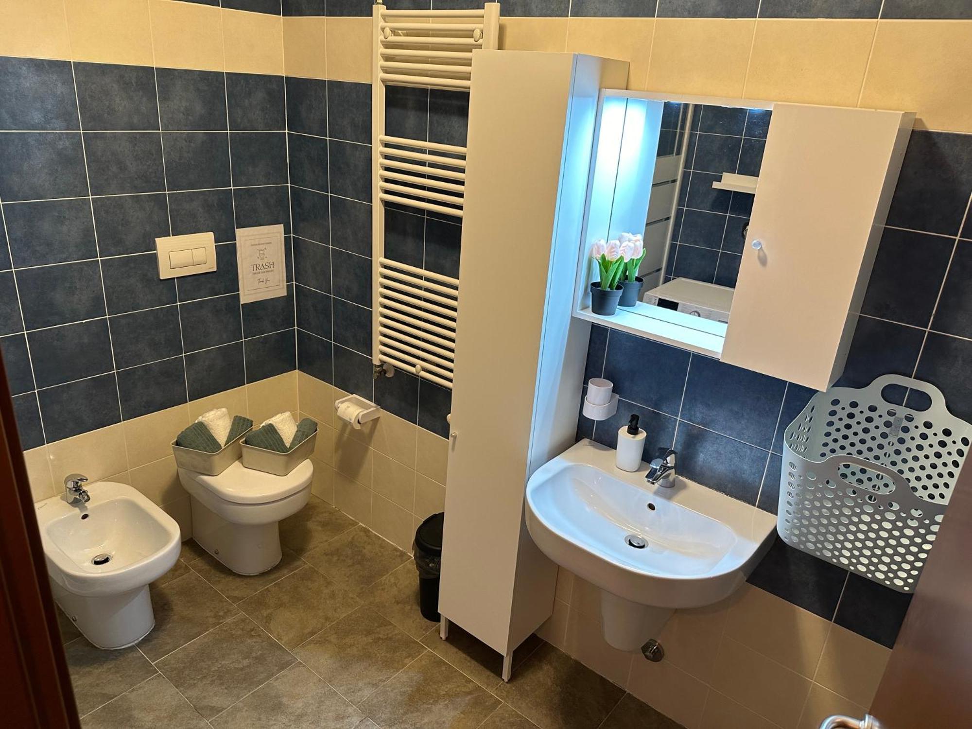 Il Gabbiano Savona "Luxury House" - Wifi, Parking, Shopping Center Apartment ภายนอก รูปภาพ