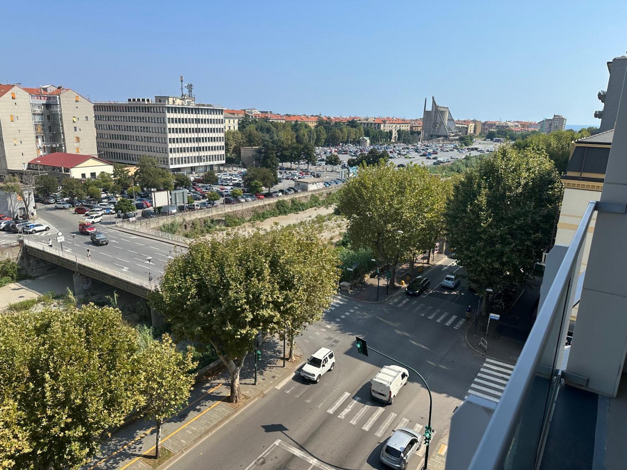 Il Gabbiano Savona "Luxury House" - Wifi, Parking, Shopping Center Apartment ภายนอก รูปภาพ